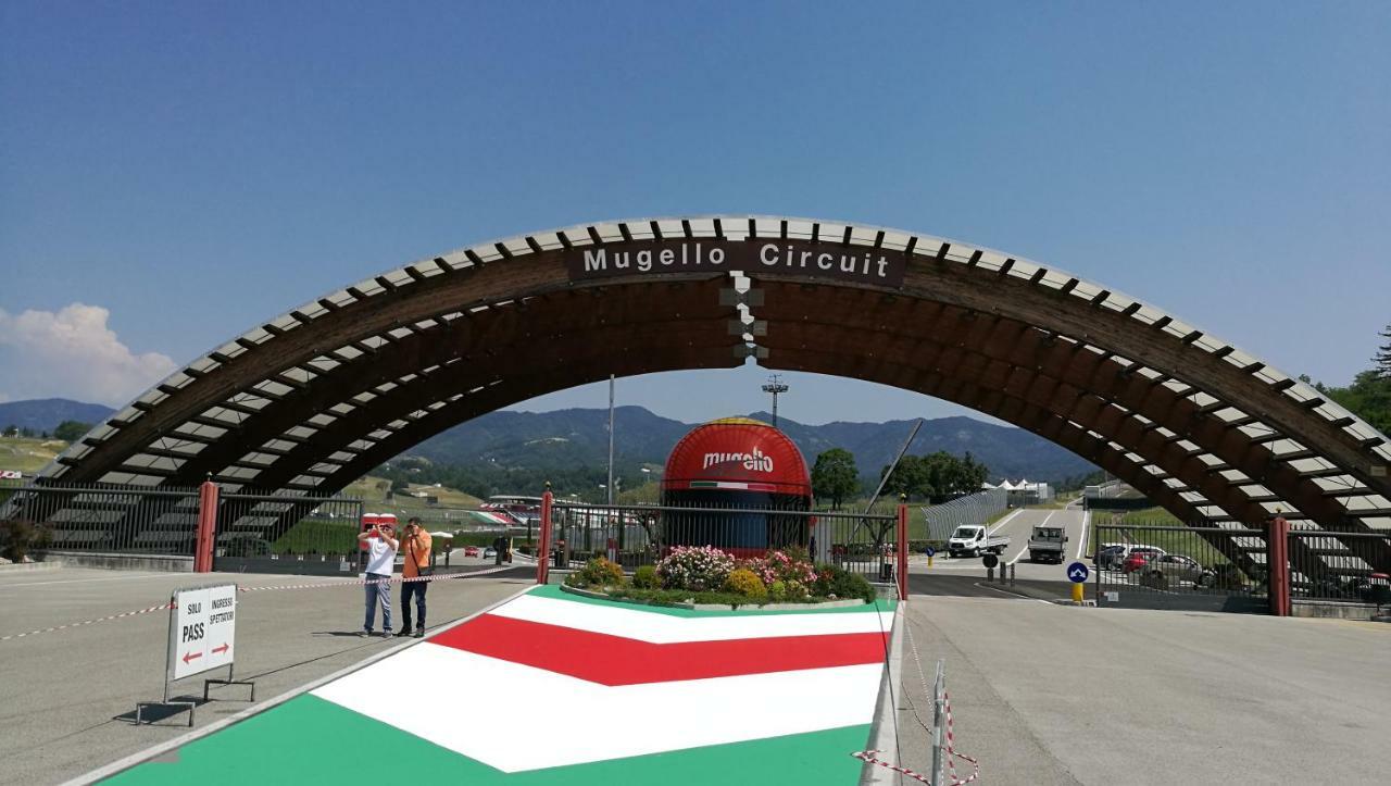 Attico A Barberino Di Mugello Apartment Екстериор снимка